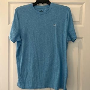 Hollister t-shirt